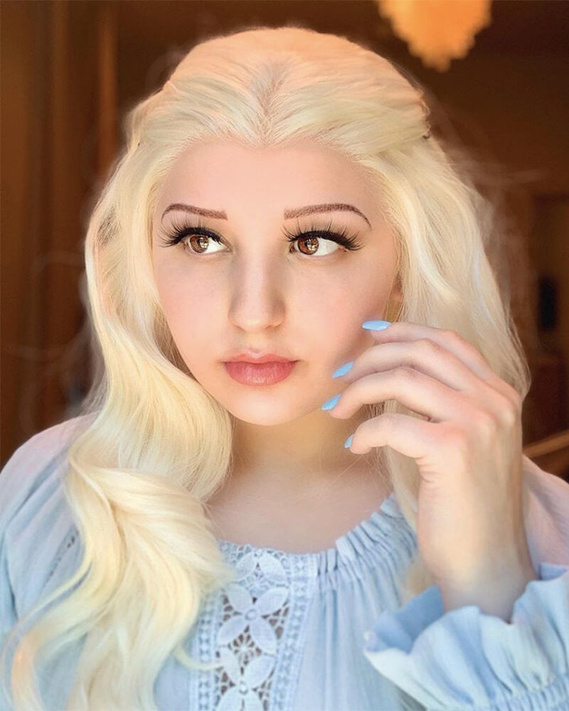 613 Blonde Wavy Synthetic Lace Front Wig WW160